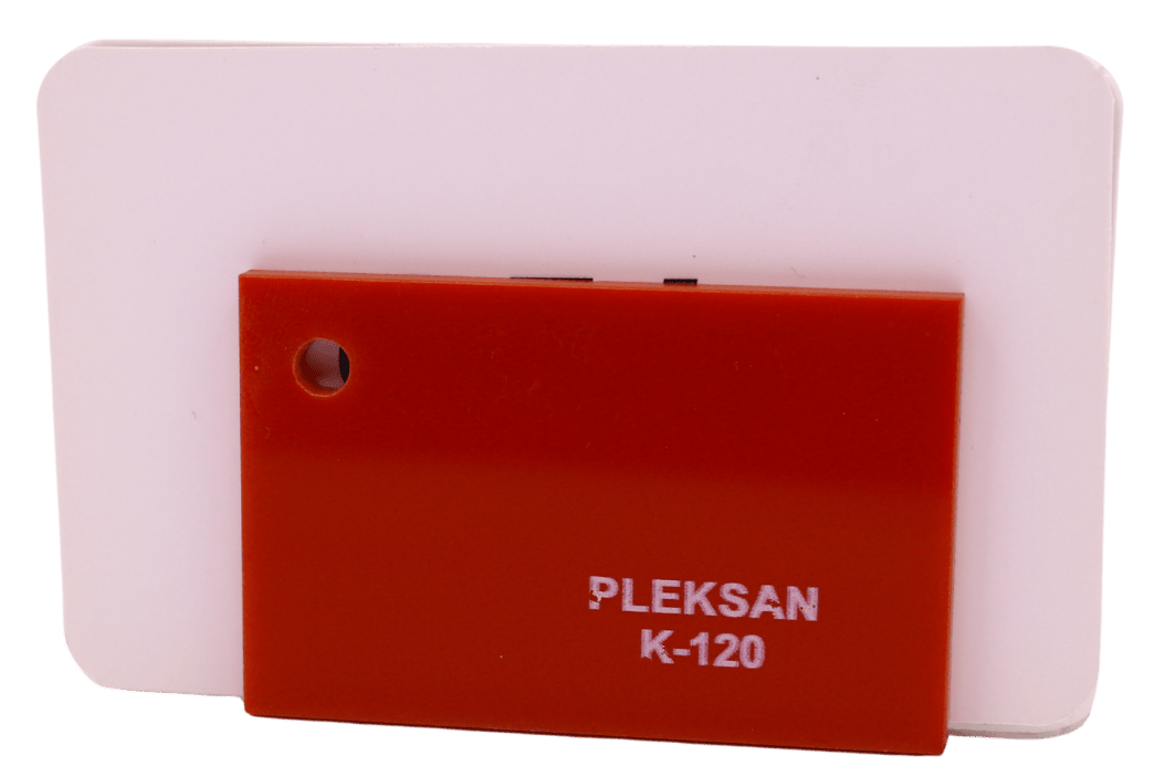 PLEKSAN K-120 Kırmızı Pleksi Levha 135x200 cm 2,8 mm