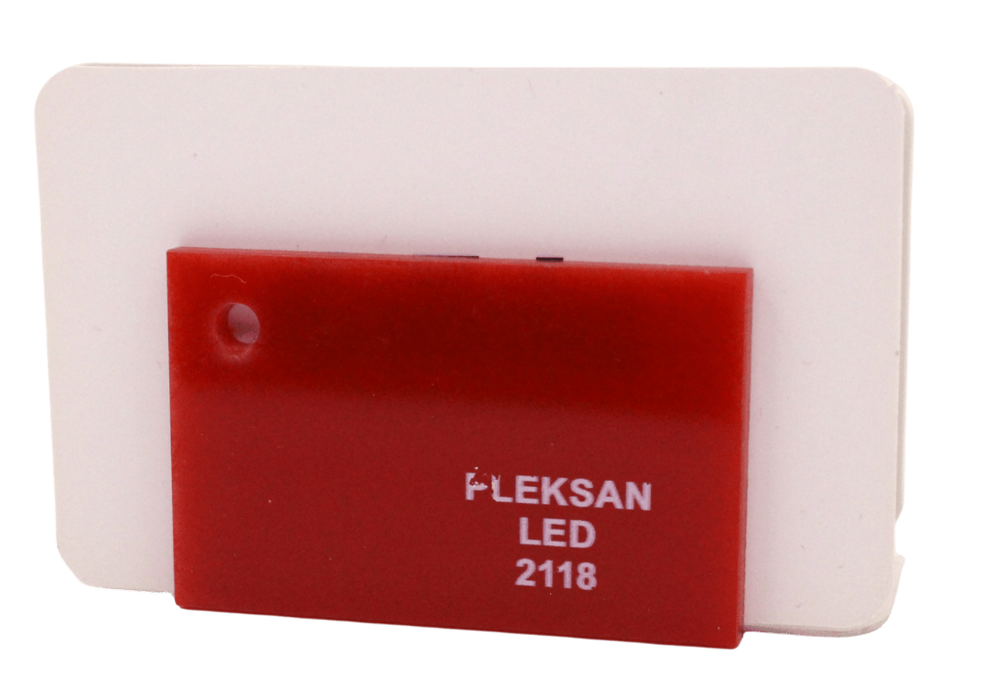 PLEKSAN LED-2118 Kırmızı Pleksi Levha 135x200 cm 2,8 mm