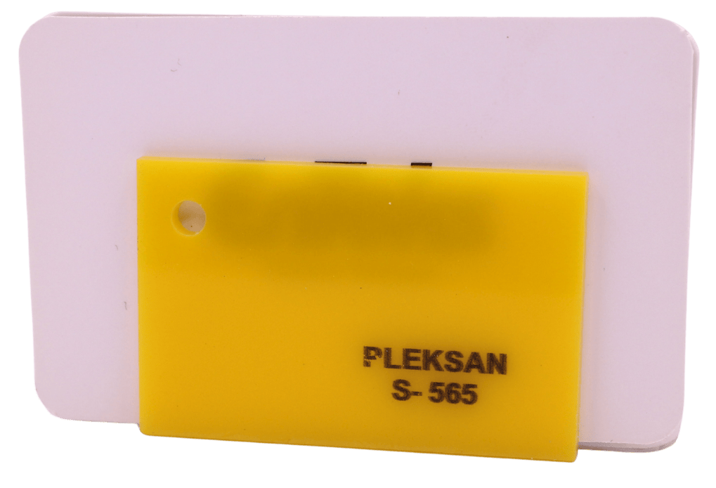 PLEKSAN S-565 Sarı Pleksi Levha 135x200 cm 2,8 mm